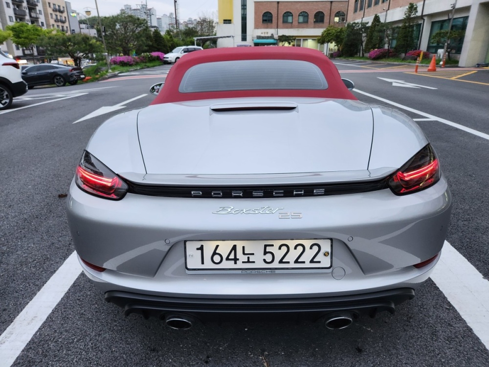 Porsche 718 boxster