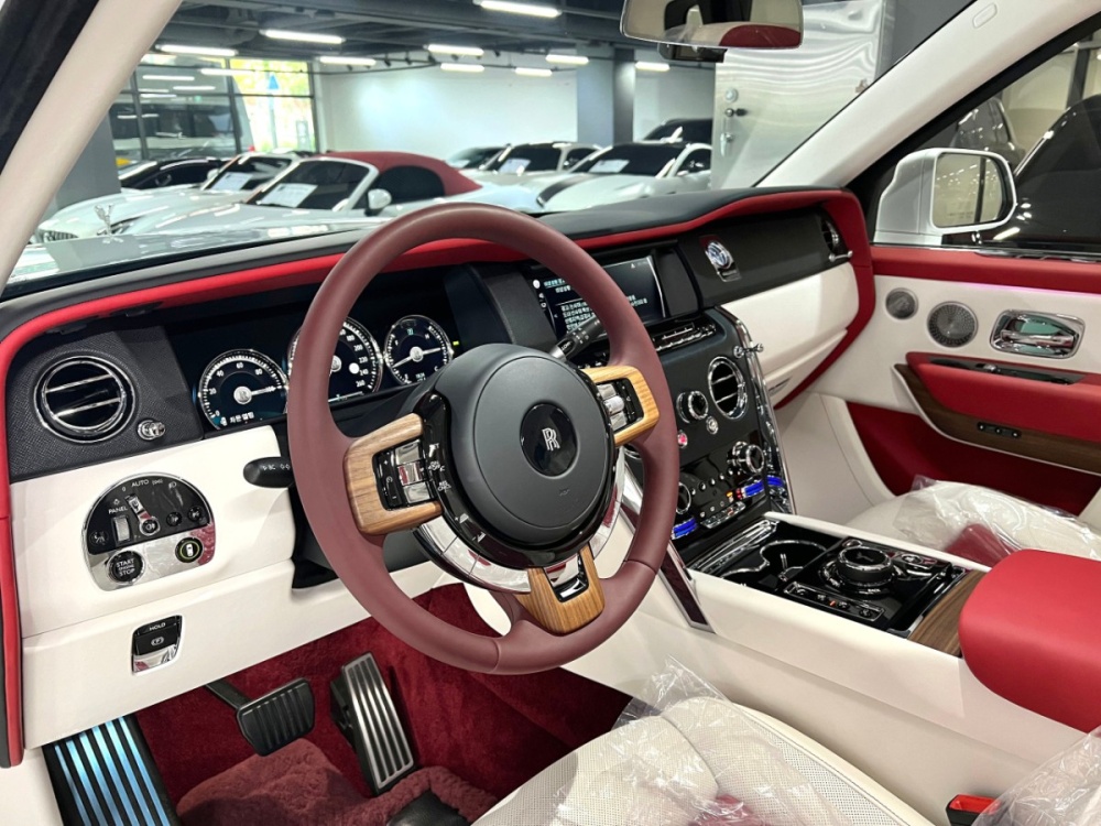 Rolls royce Cullinan