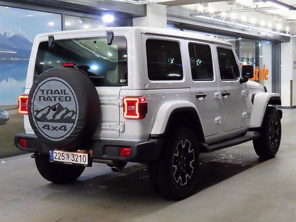 Jeep Wrangler (JL)