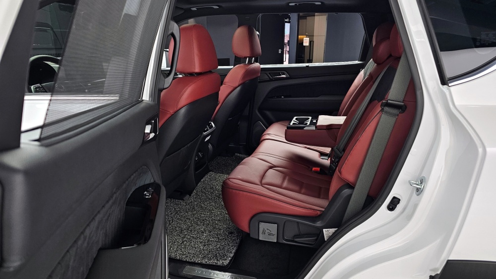 KG Mobility (Ssangyong) Rexton New Arena