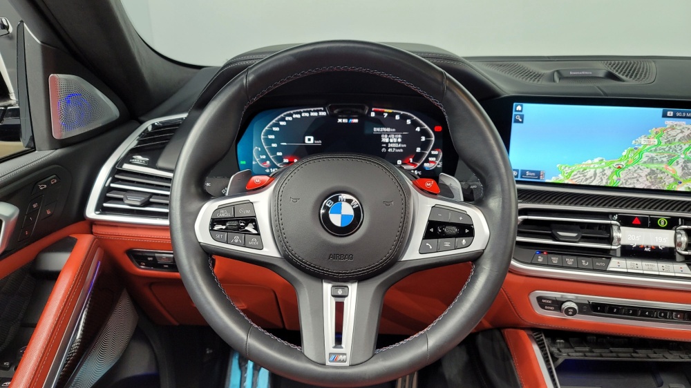 BMW X6M (G06)