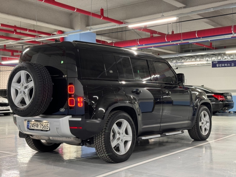 Land rover Defender (L663)