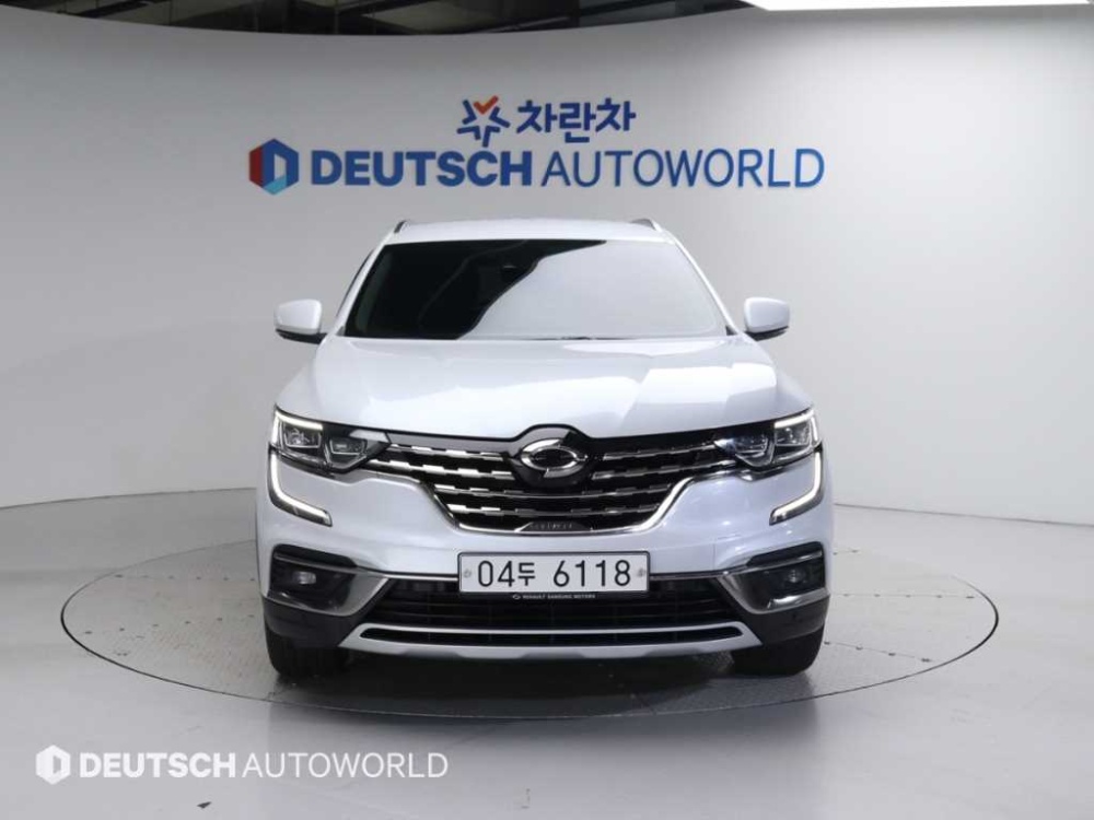 Рено самсунг qm6 отзывы. Renault Samsung qm6. Рено самсунг из Кореи.