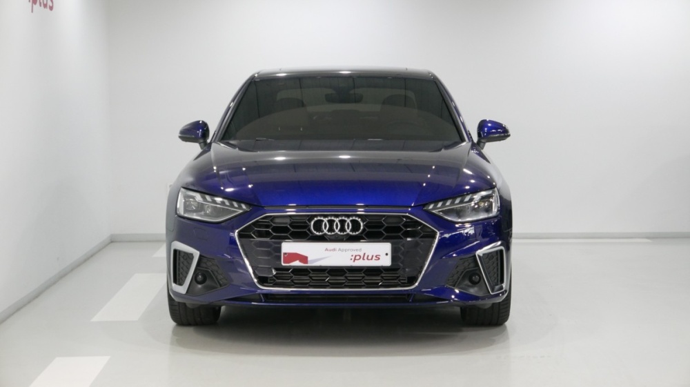 Audi A4 (B9)