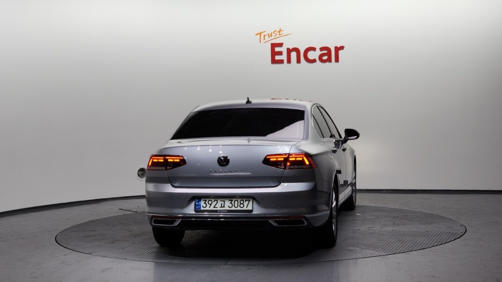 Volkswagen Passat GT (B8)