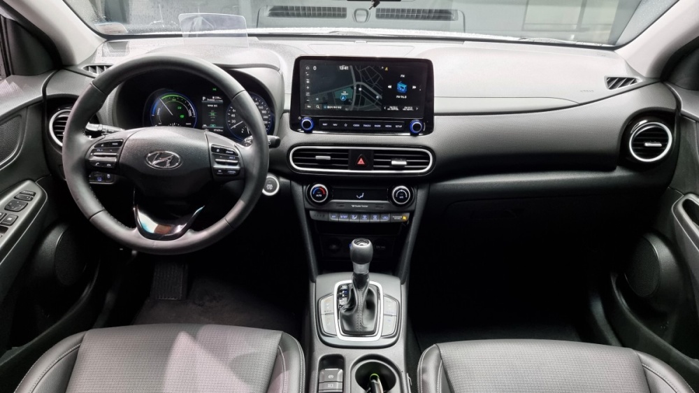 Hyundai kona hybrid