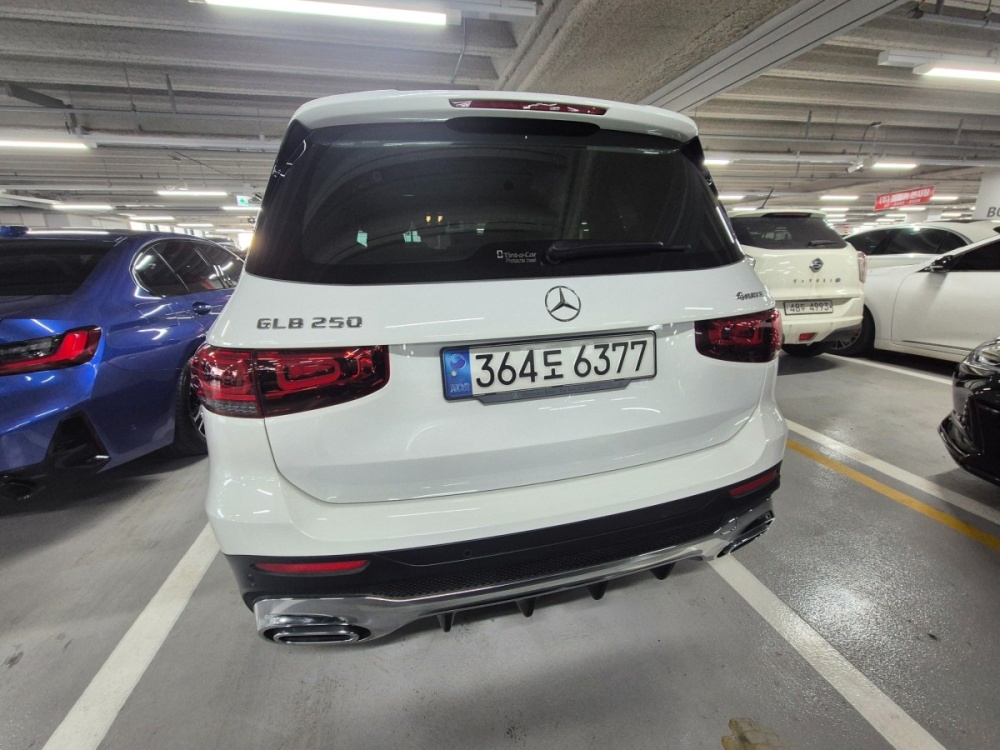 Mercedes-Benz GLB-Class X247