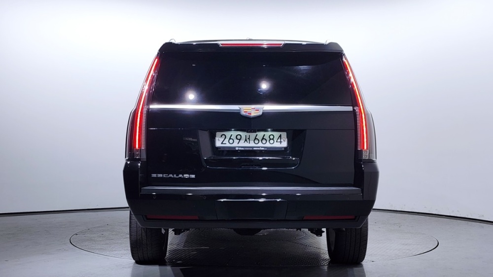 Cadillac escalade