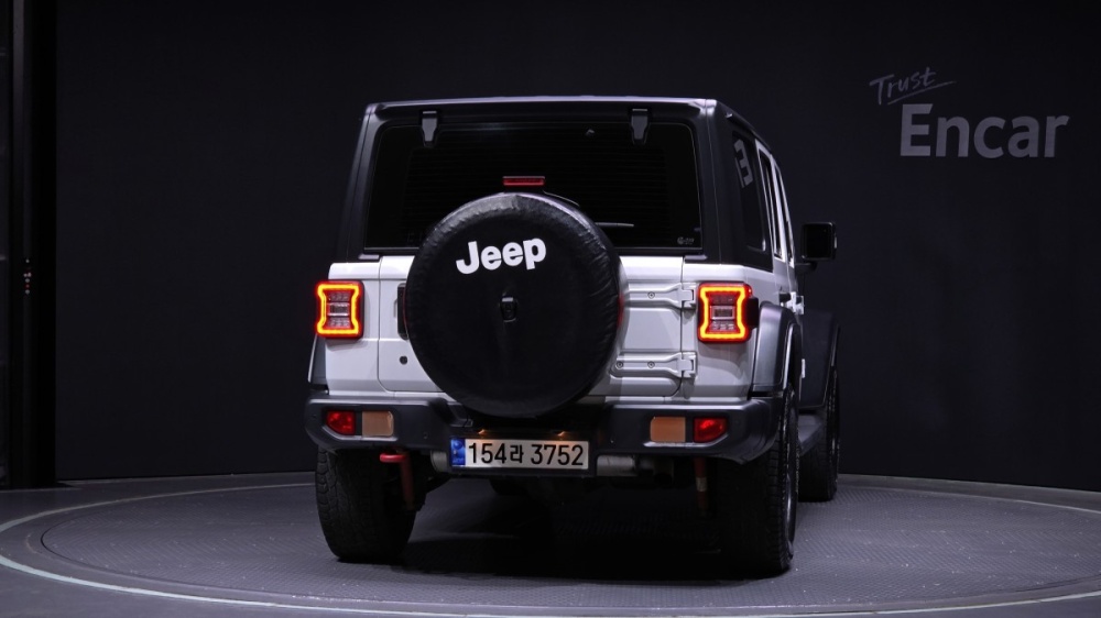 Jeep Wrangler (JL)