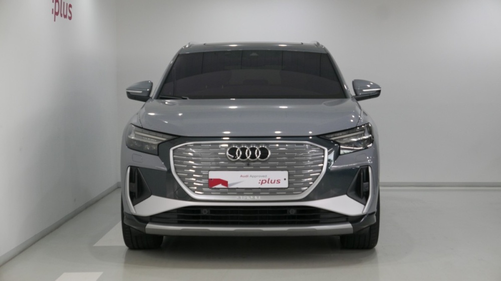 Audi Q4