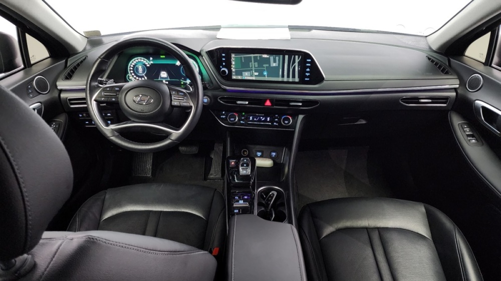 Hyundai Sonata Hybrid (DN8)
