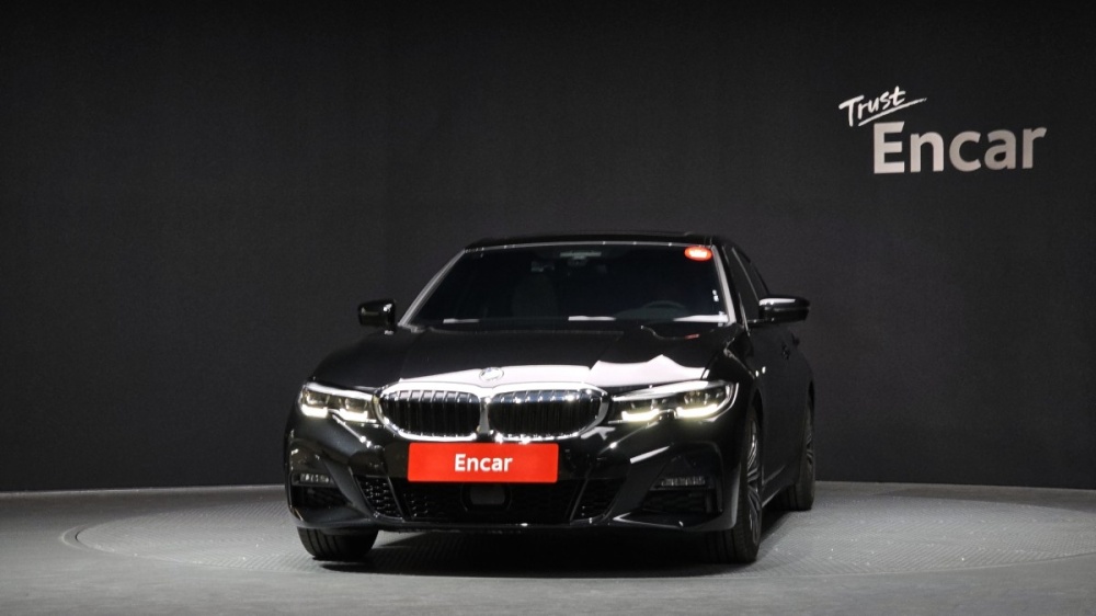 BMW 3 Series (G20)