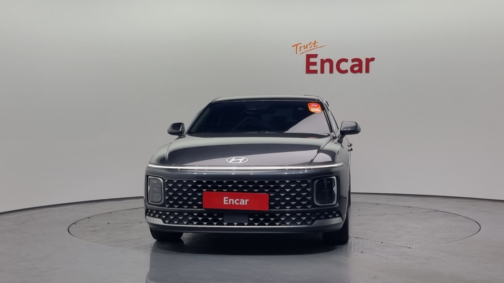 Hyundai Grandeur (GN7)