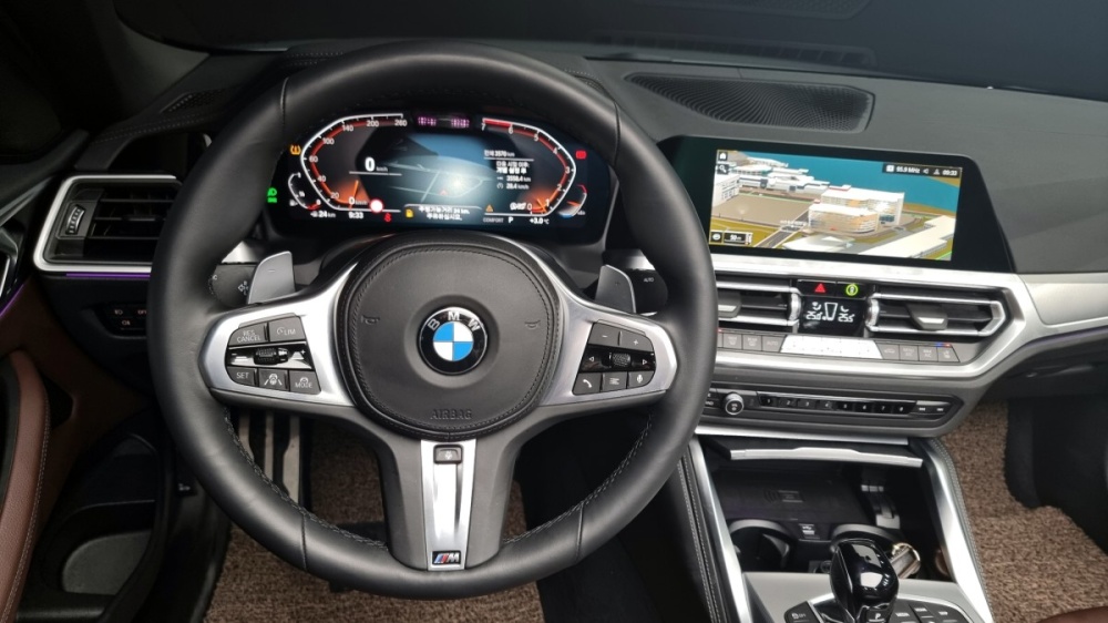 BMW 4 series (G22)