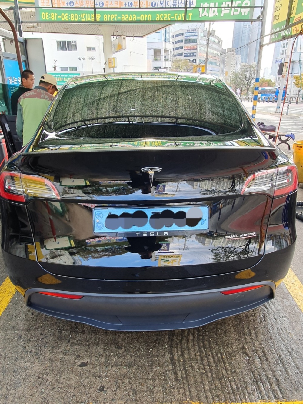 Tesla model Y