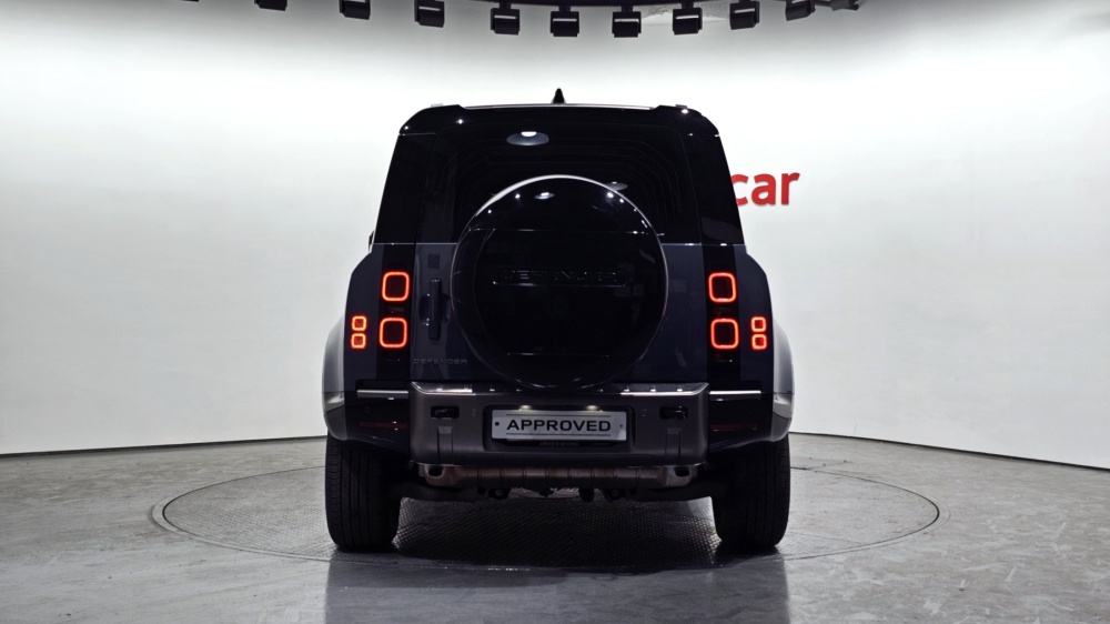 Land rover Defender (L663)