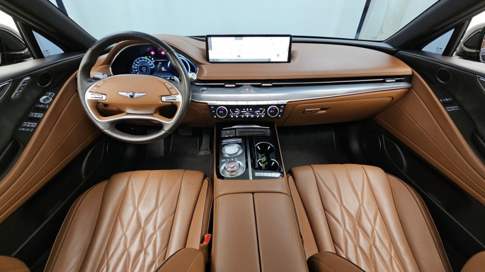 Genesis G80 (RG3)