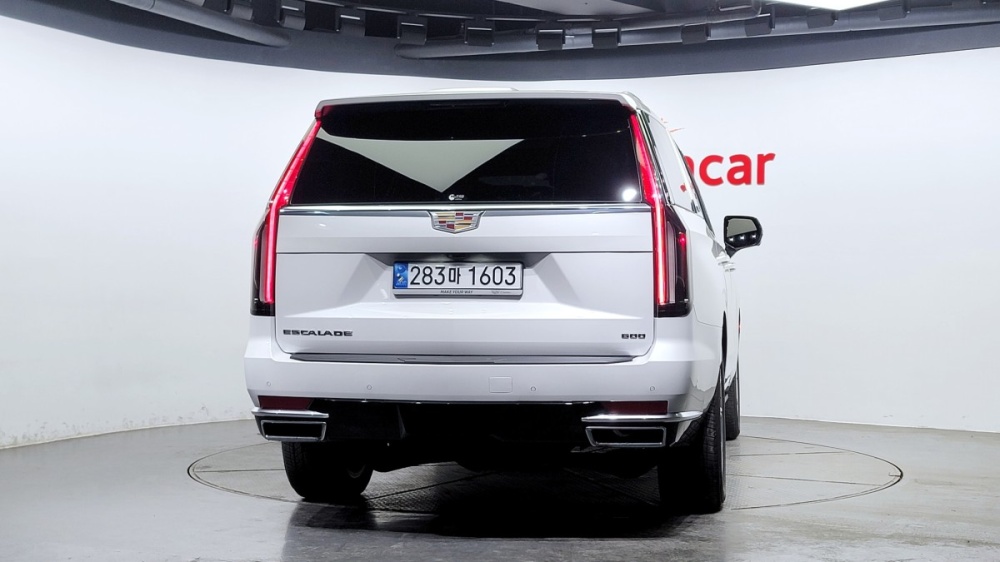 Cadillac Escalade 5th Gen