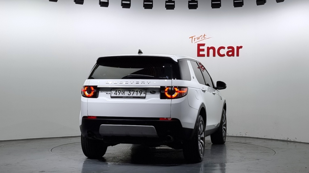 Land rover discovery sport