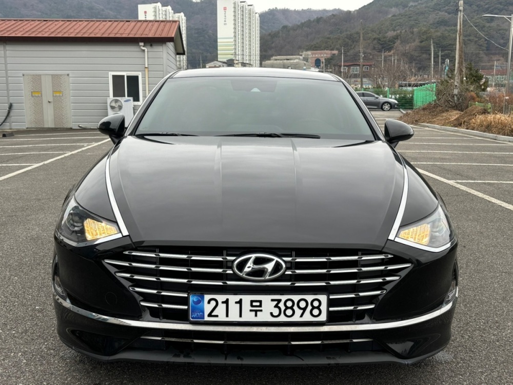 Hyundai Sonata Hybrid (DN8)