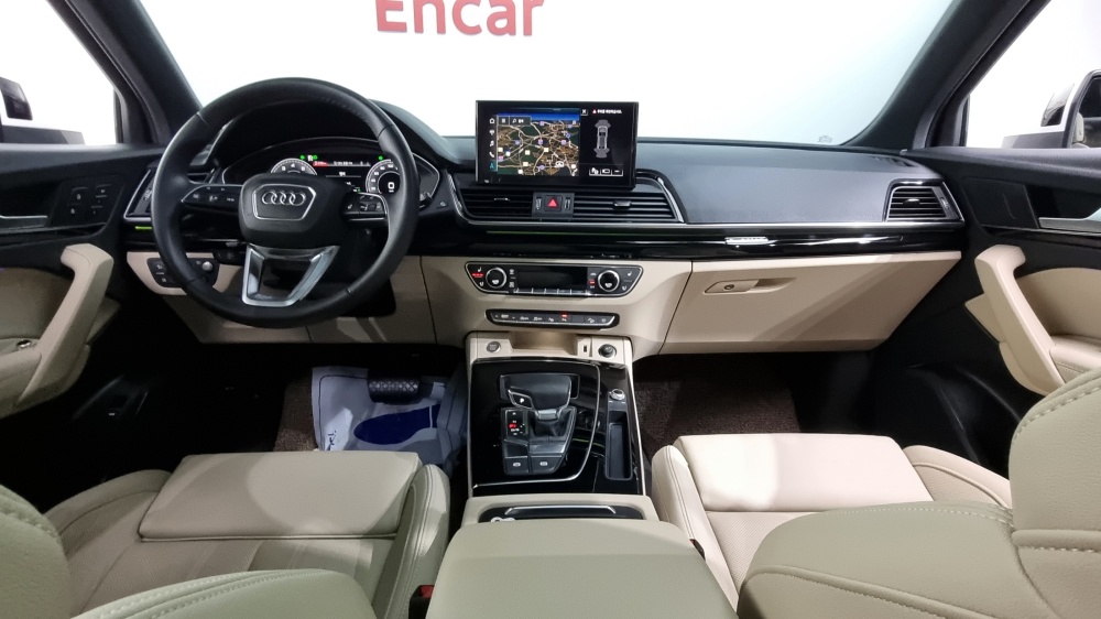 Audi Q5 (FY)