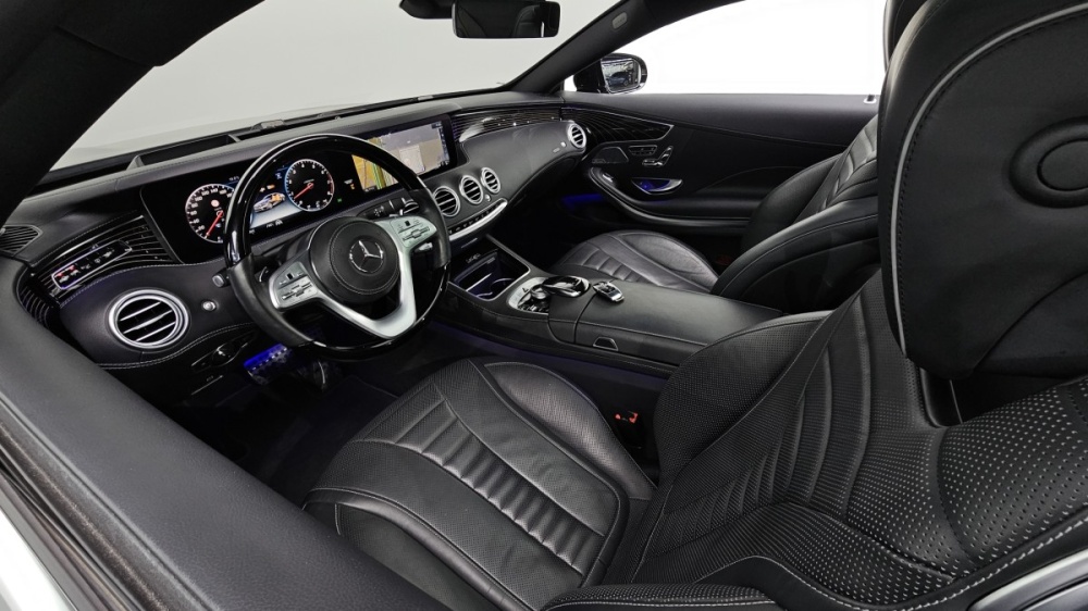 Mercedes-Benz S-Class W222
