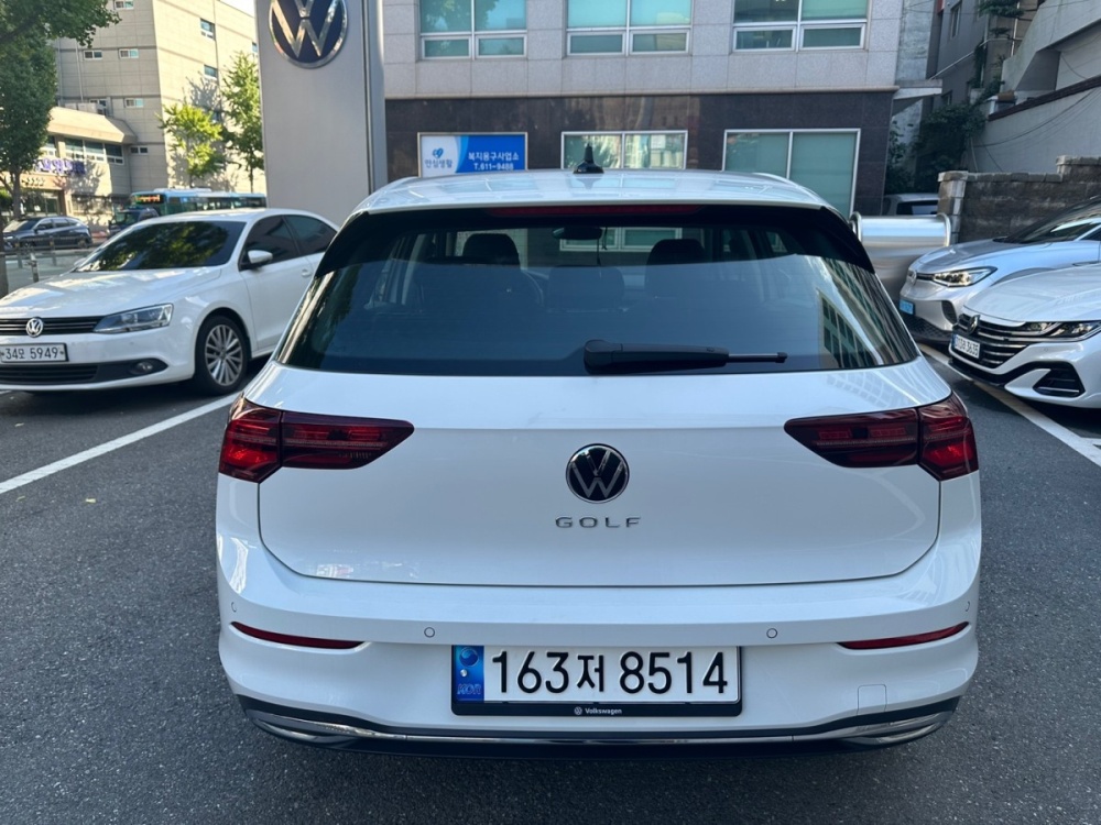 Volkswagen golf 8th generation