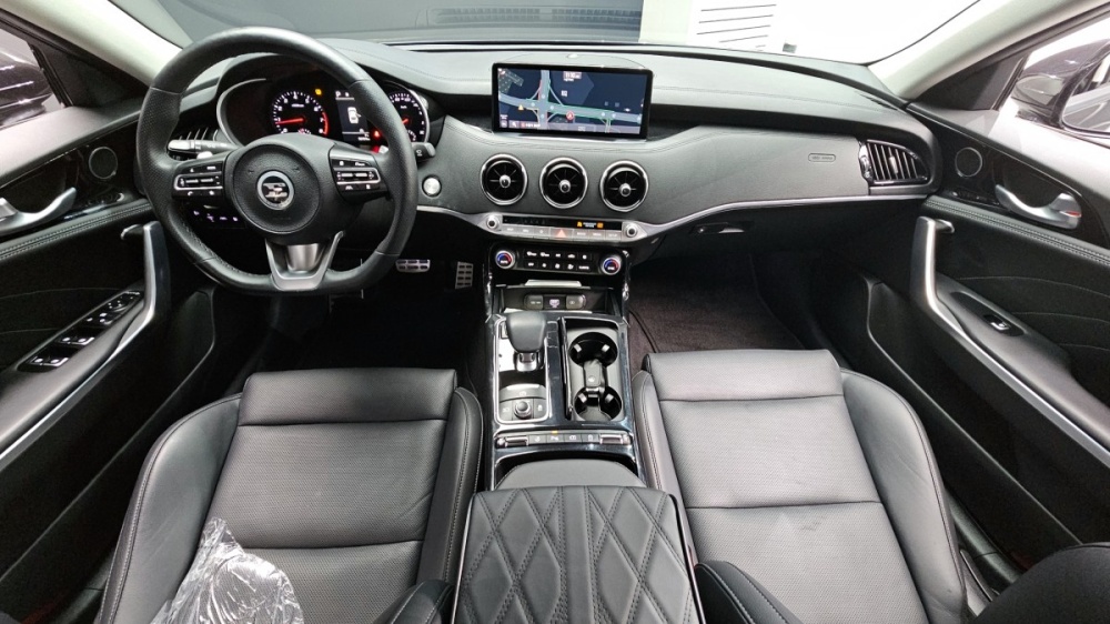 Kia Stinger Meister
