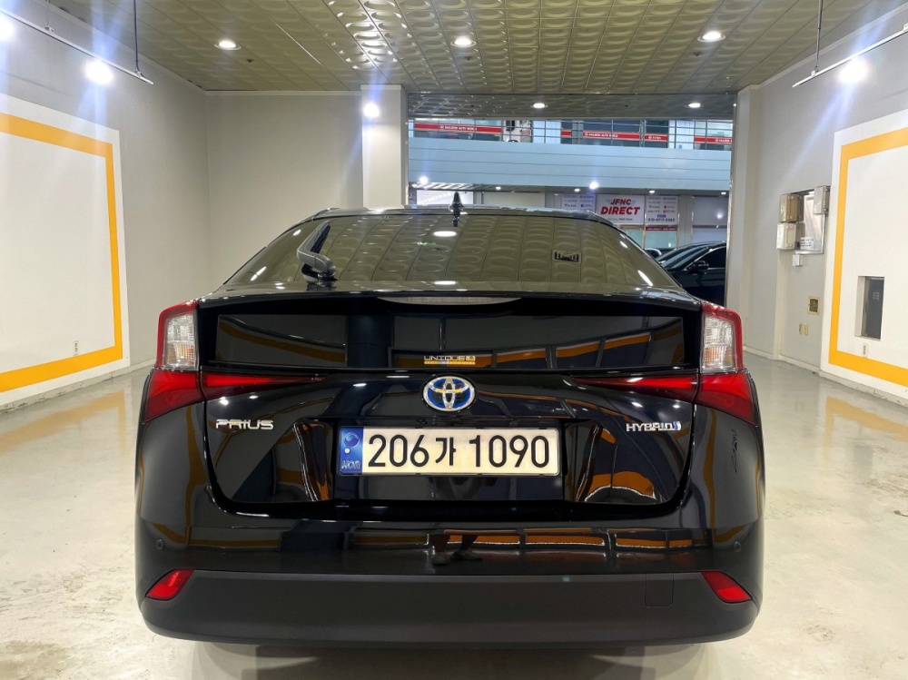 Toyota Prius 4th generation