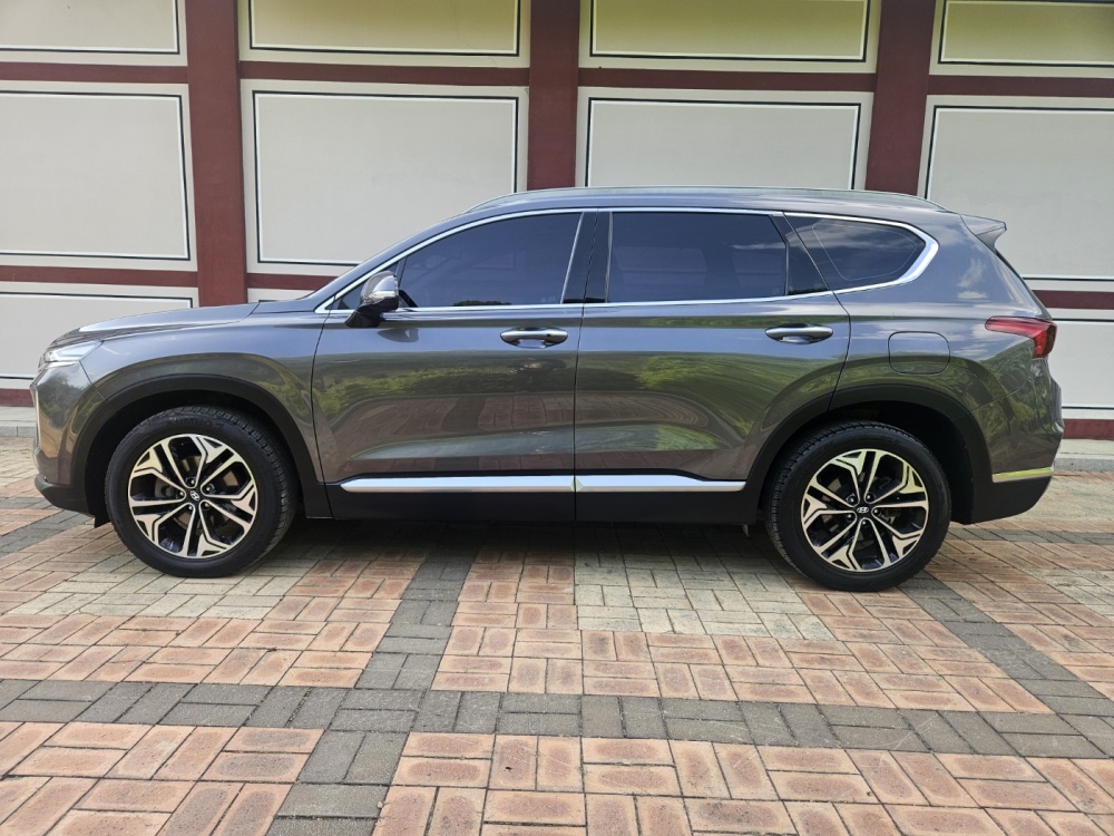 Hyundai Santa Fe TM