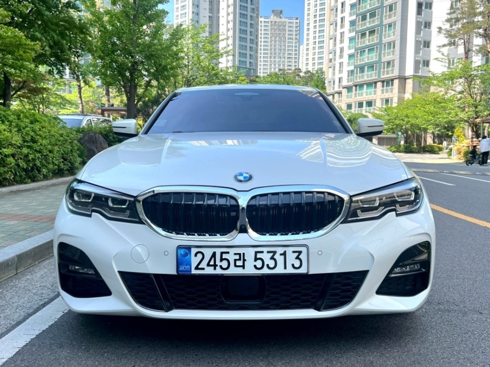 BMW 3 Series (G20)