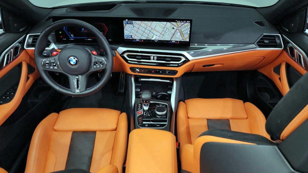BMW M4 (G82)