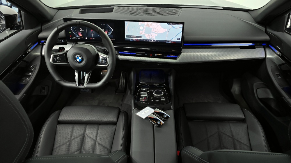 BMW 5 Series (G60)