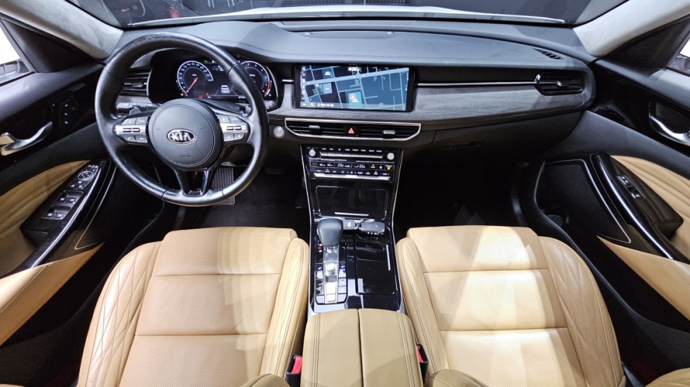 Kia K7 Premier