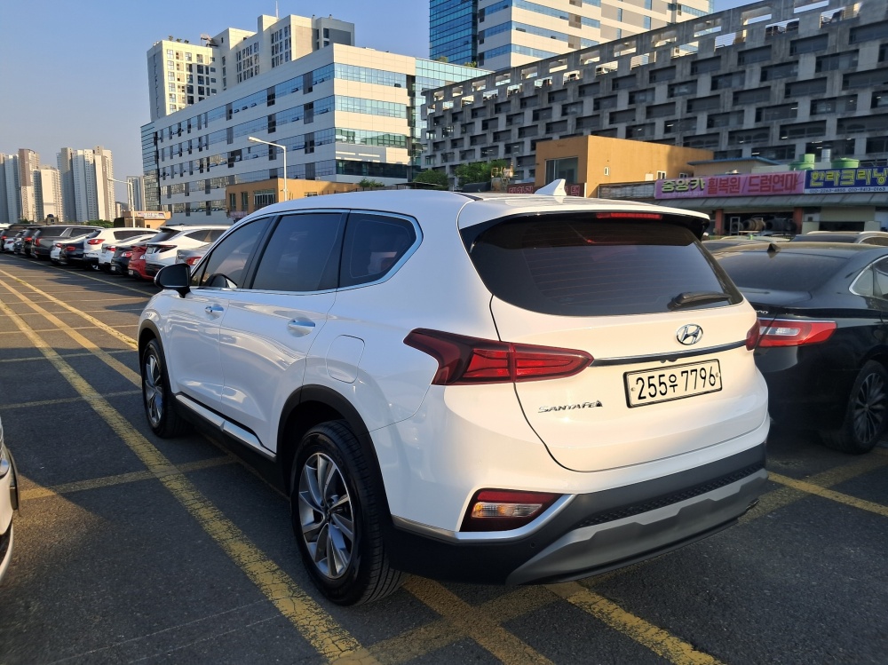 Hyundai Santa Fe TM