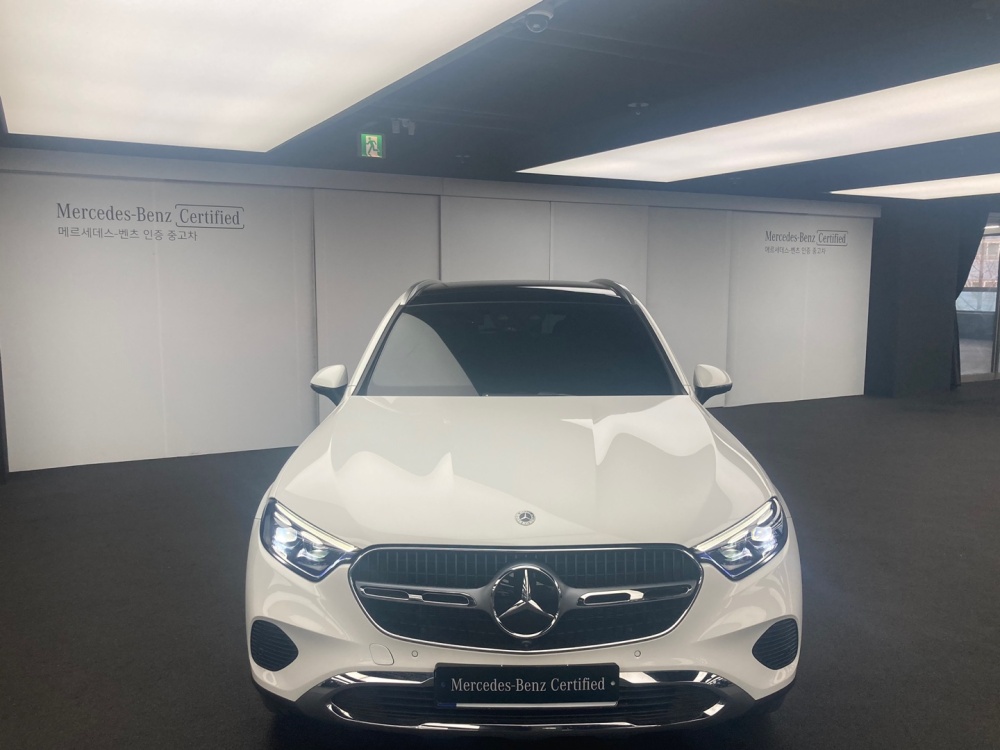 Mercedes-Benz GLC-Class X254