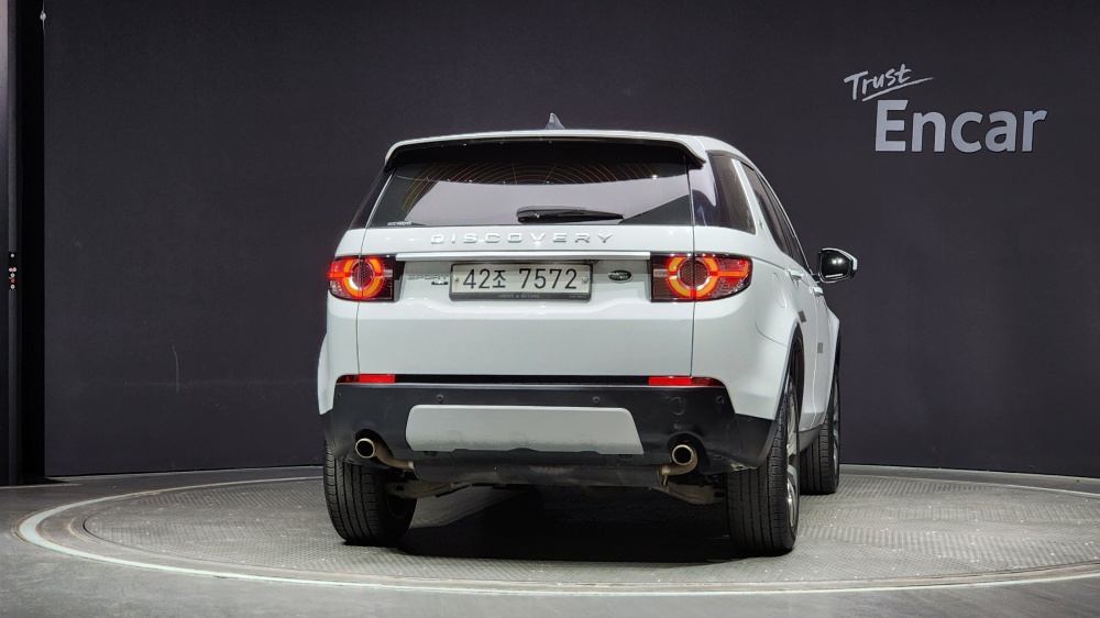 Land rover discovery sport