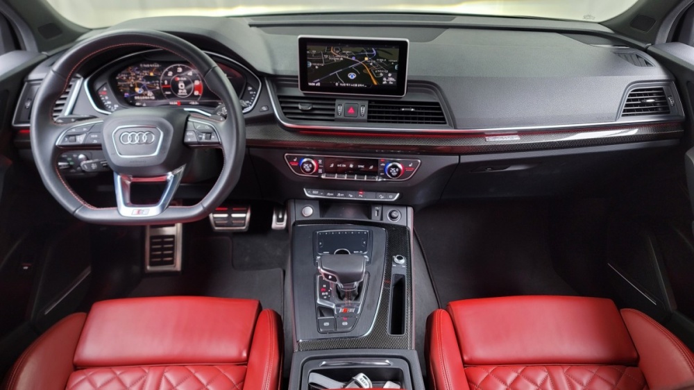 Audi SQ5 (FY)