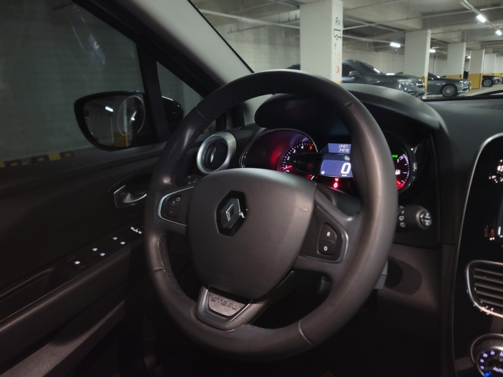 Renault Korea (Samsung) Clio