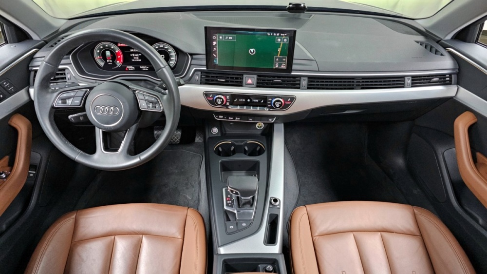 Audi A4 (B9)