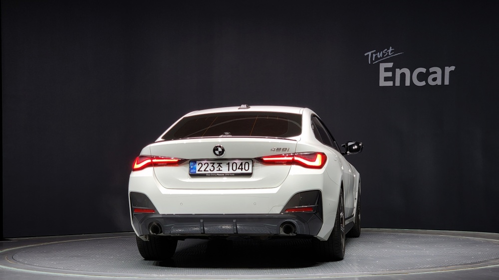 BMW 4 series (G22)