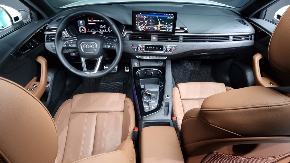 Audi A4 (B9)