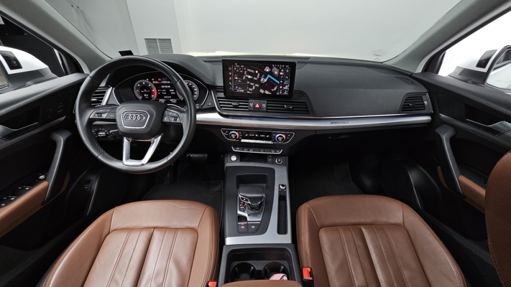 Audi Q5 (FY)