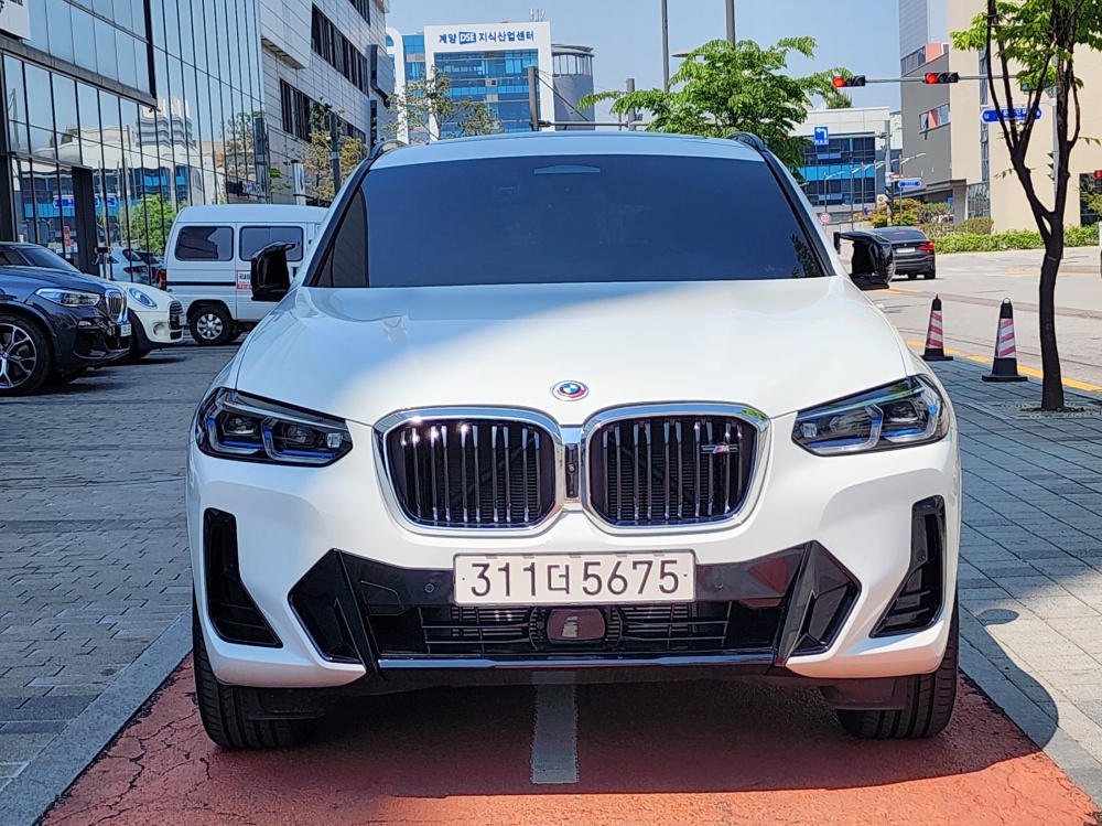 BMW X4 (G02)