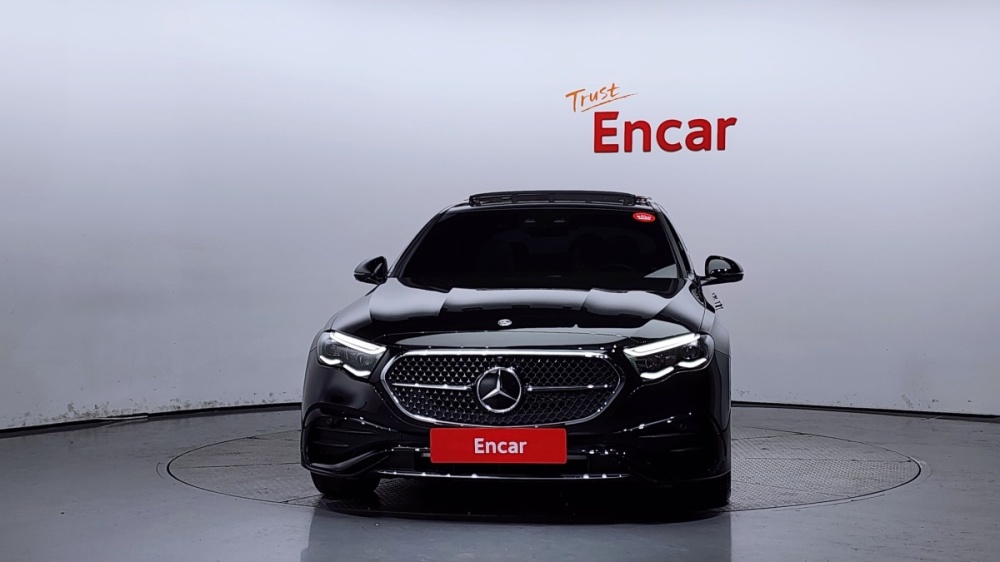 Mercedes-Benz E-Class W214