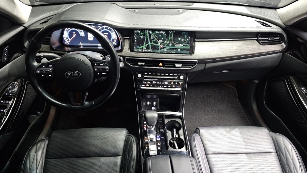Kia K7 Premier
