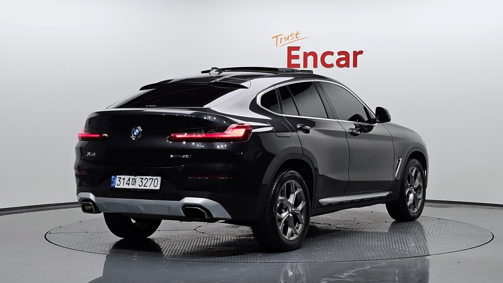 BMW X4 (G02)