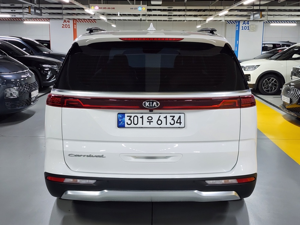 Kia Carnival 4th generation