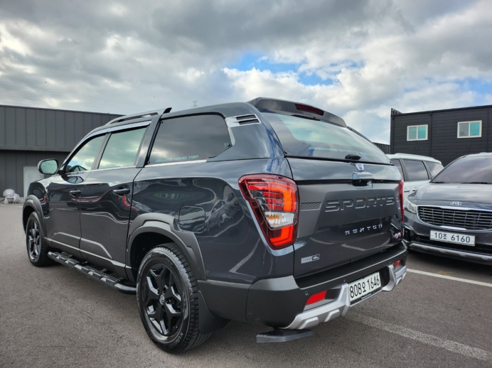 KG Mobility (Ssangyong) The New Rexton Sports