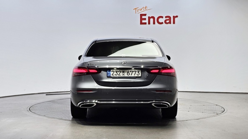 Mercedes-Benz E-Class W213